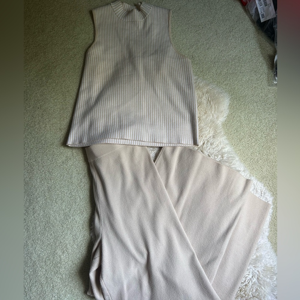 Ribbed Sleeveless Top with Matching Wide-Leg Pants